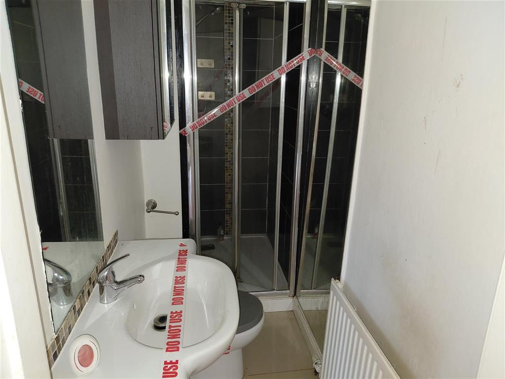 7 Bryson Place, Mid Street, BATHGATE, West Lothian, EH48 1PT