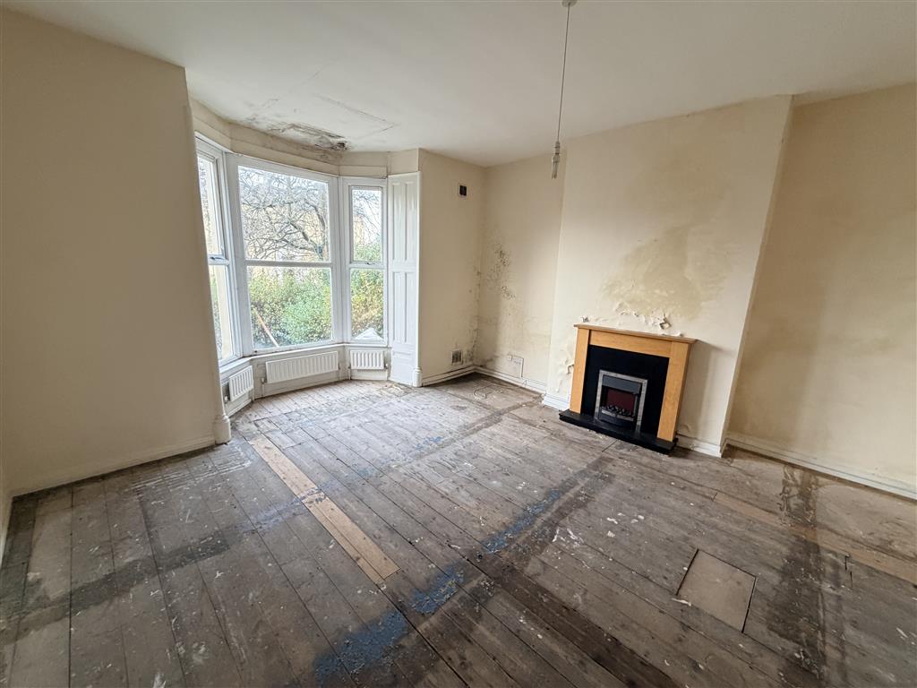 Flats 1 - 3, 109, Little Horton Lane, BRADFORD, West Yorkshire, BD5 0BU
