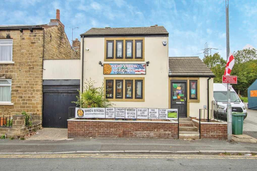 55, Lake Lock Road, WAKEFIELD, West Yorkshire, WF3 4HP