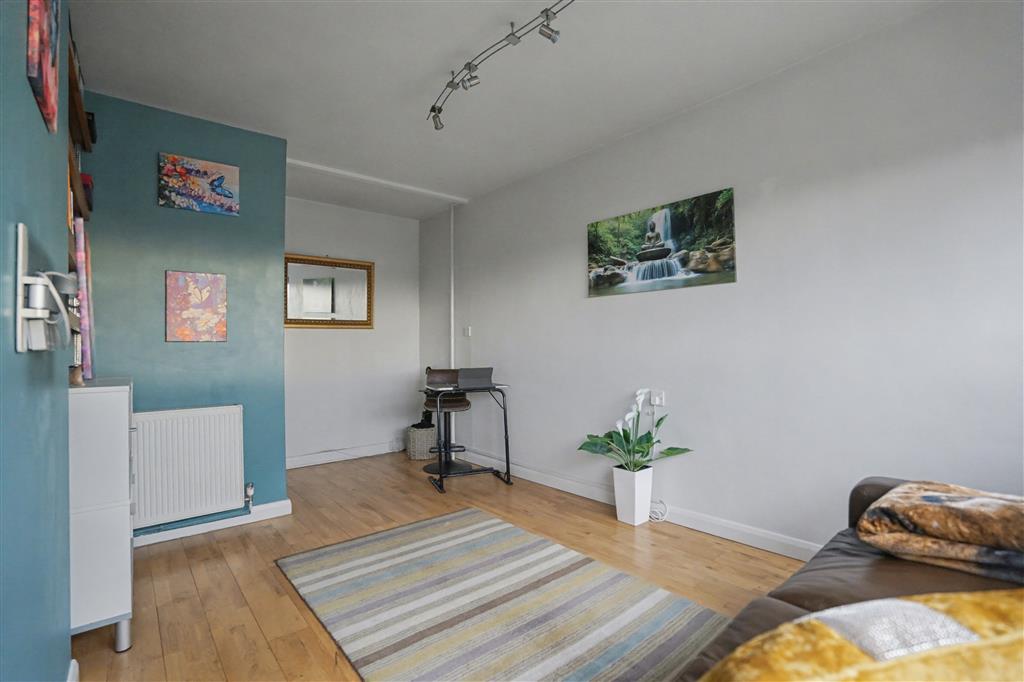 50, Lampeter Square, FULHAM, London, W6 8PT