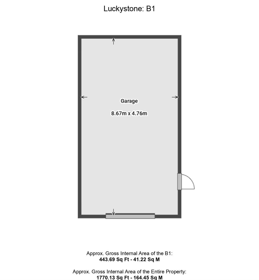 Luckystone, Carters Clay Road, ROMSEY, Hampshire, SO51 0GL