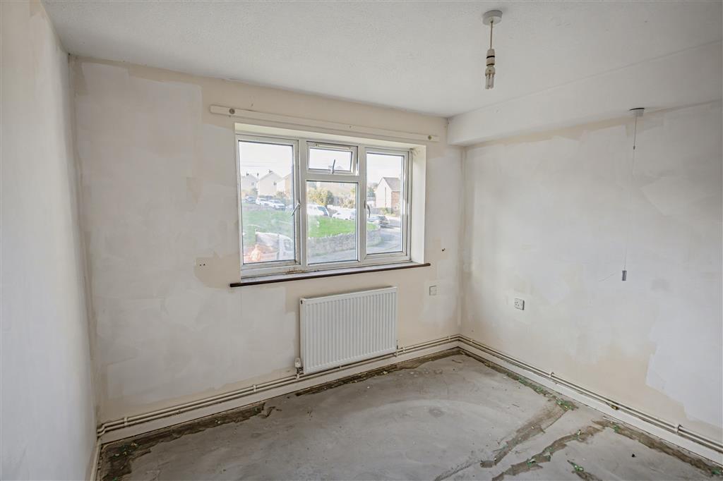 33, Sedgemoor Close, YEOVIL, Somerset, BA21 5NS