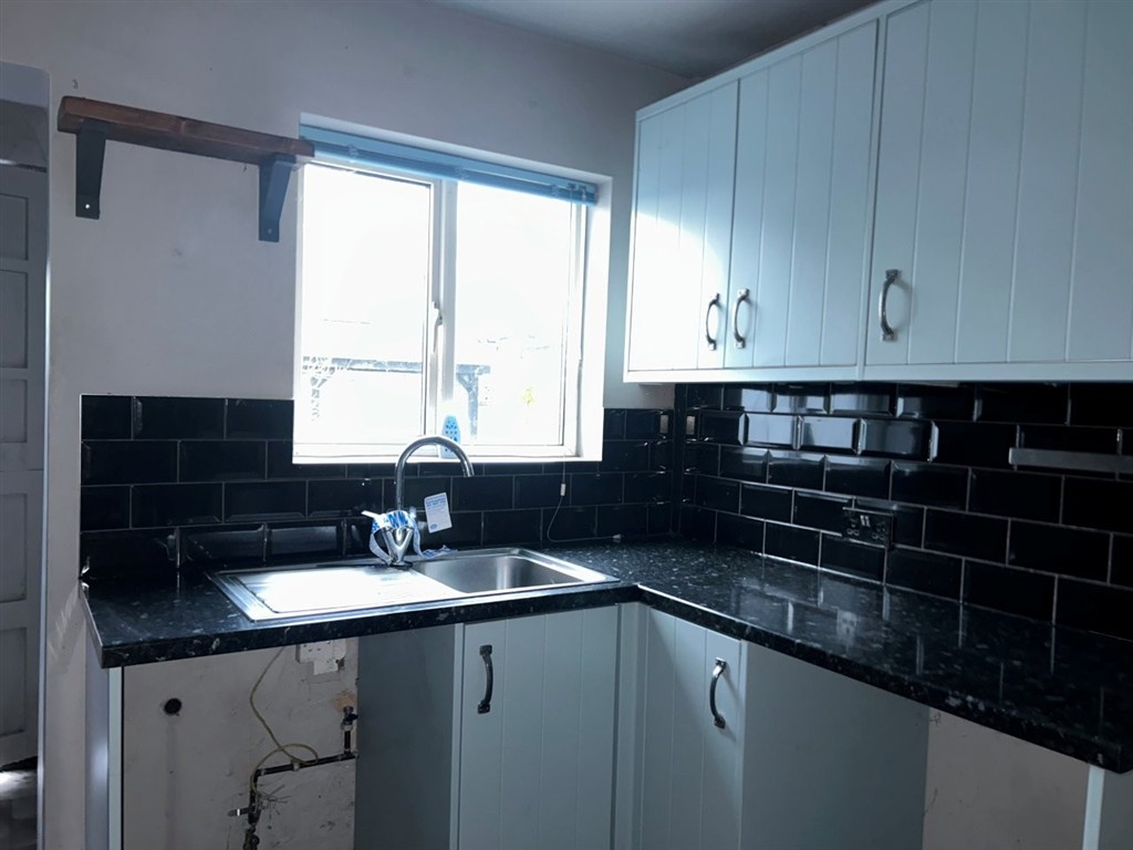 Burnside, Ffordd Corwen, MOLD, Clwyd, CH7 4LE