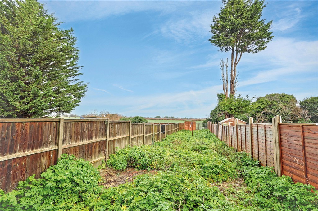 69, Prestedge Avenue, RAMSGATE, Kent, CT11 7BT