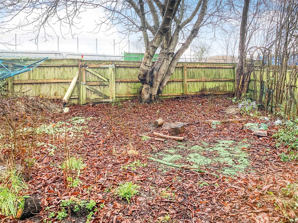 24, Denham Drive, SHAFTESBURY, Dorset, SP7 0AJ