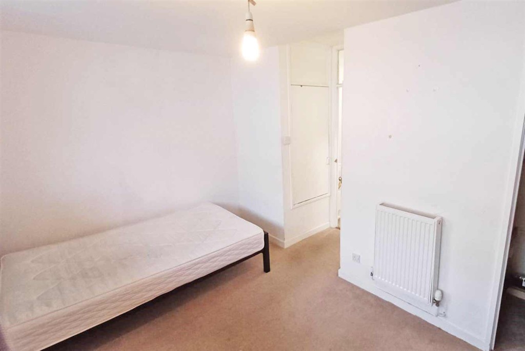 10, Timsbury Walk, ROEHAMPTON, London, SW15 4LN