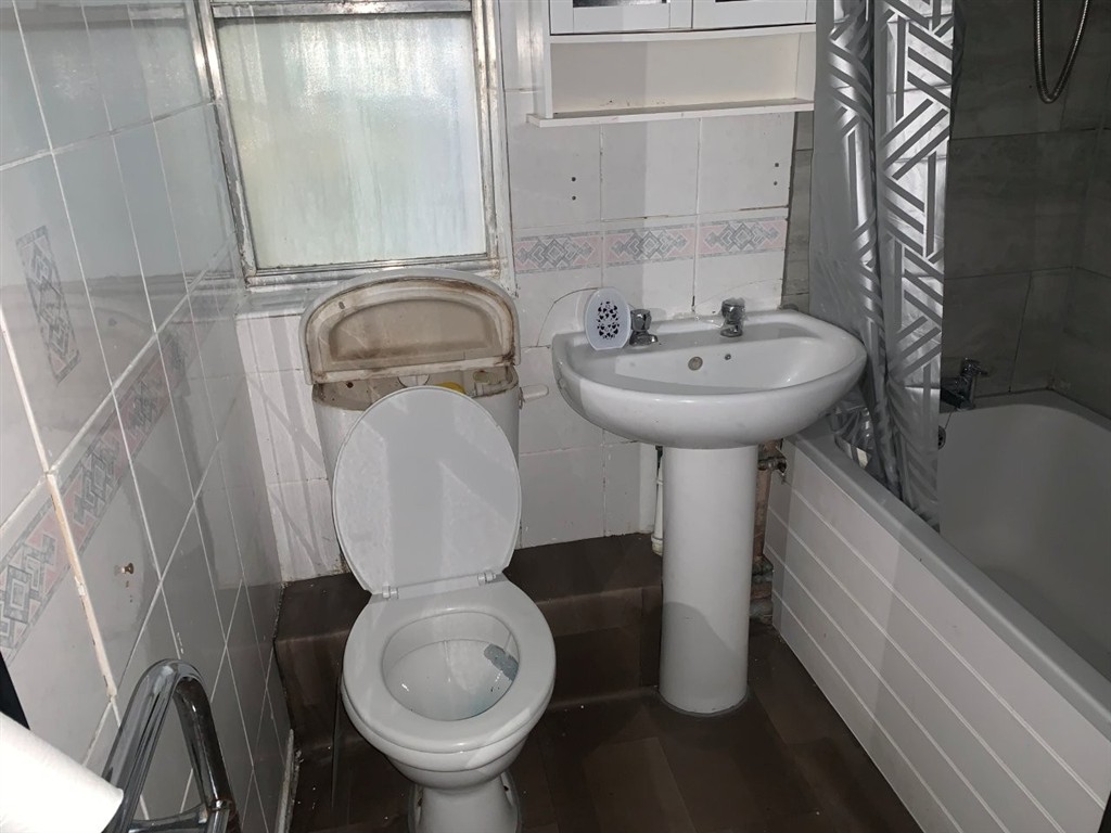 Flat 10, Elizabeth Wheeler House, 19, The Mall, BROMLEY, Kent, BR1 1TT