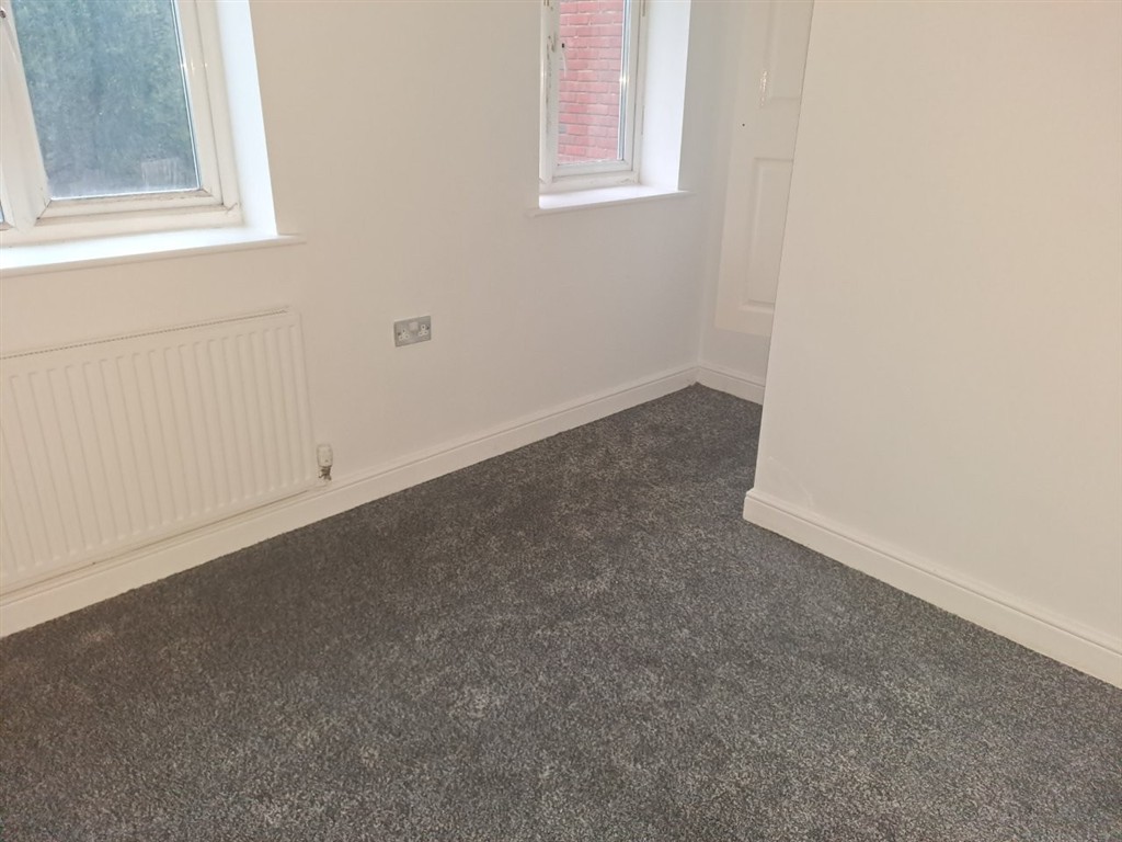 6, Lodge Court, TELFORD, Shropshire, TF2 7SE