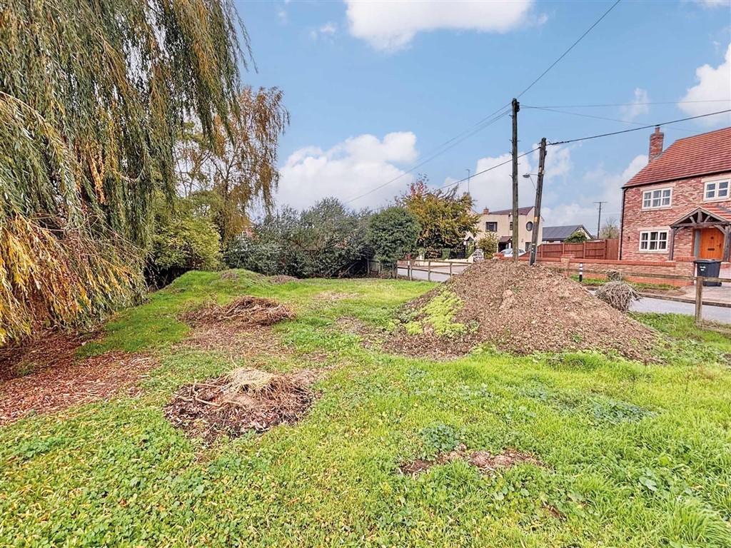 Plot adj. Brimbles, Pius Drove, WISBECH, Cambridgeshire, PE14 9AL