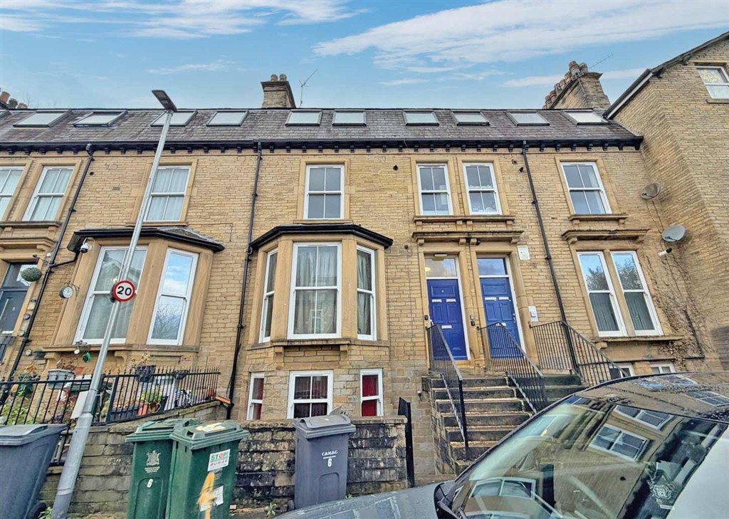 Flat 1-4, 6 Cunliffe Terrace, BRADFORD, West Yorkshire, BD8 7AS
