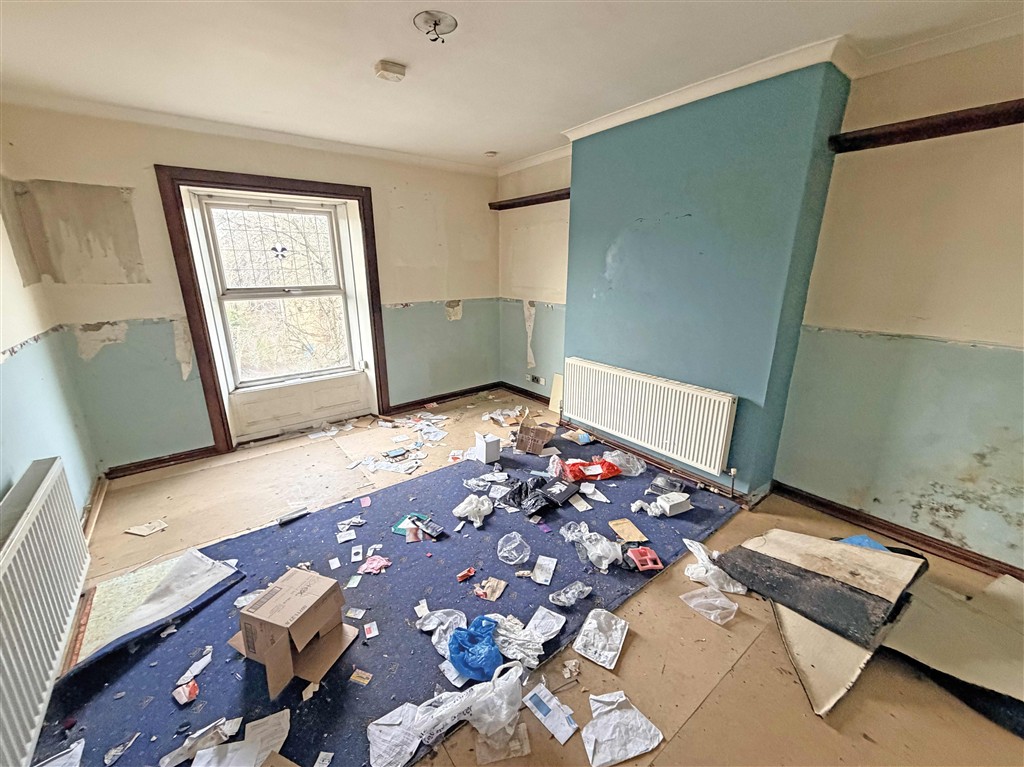 Flats 1 - 3, 109, Little Horton Lane, BRADFORD, West Yorkshire, BD5 0BU