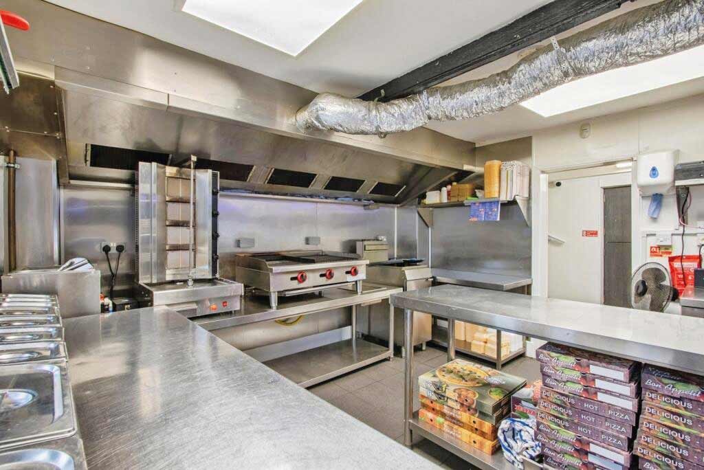 55, Lake Lock Road, WAKEFIELD, West Yorkshire, WF3 4HP