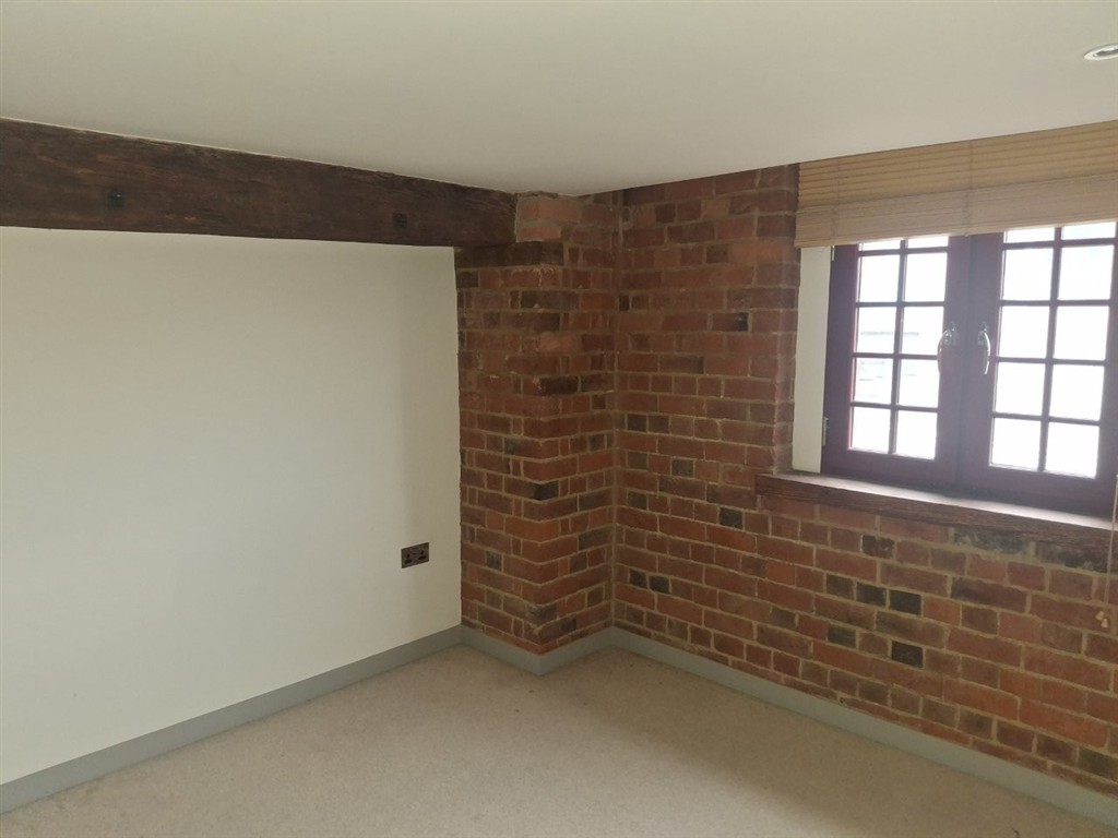 Flat 2, Biddle & Shipton Warehouse, The Docks, GLOUCESTER, Gloucestershire, GL1 2BY