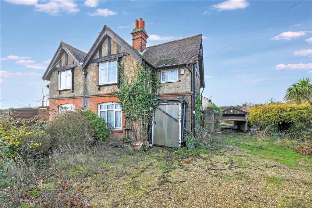 House and Land with Planning for Additional Dwelling