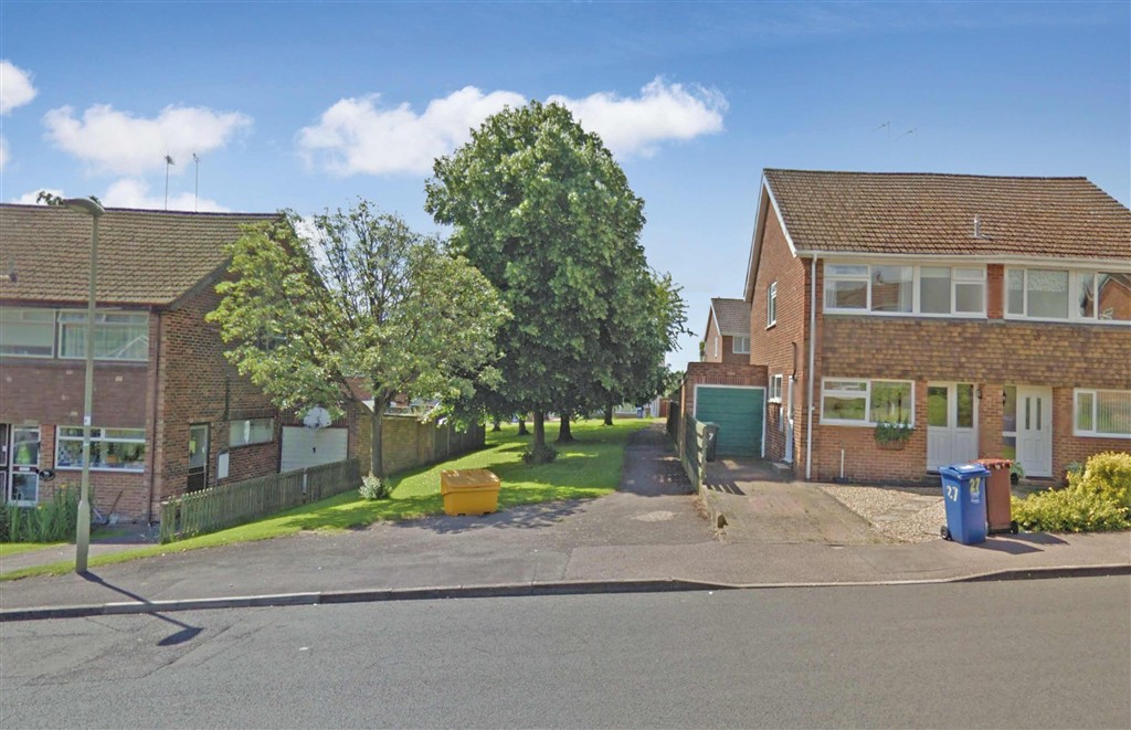Land adj. 25, Riley Drive, BANBURY, Oxfordshire, OX16 1BY