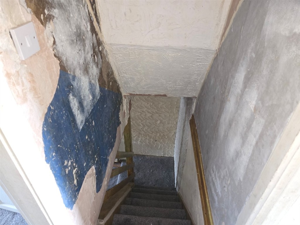 95, Bierley Lane, BRADFORD, West Yorkshire, BD4 6AW