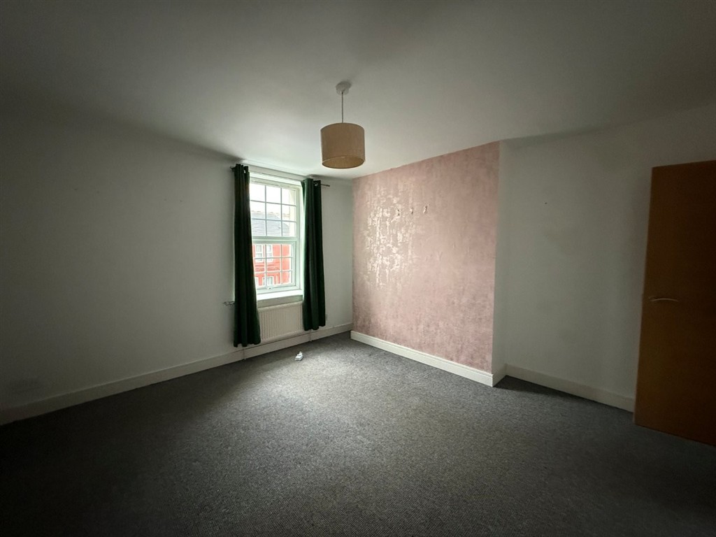Flat 8, 22, Montpellier Crescent, WALLASEY, Merseyside, CH45 9AB
