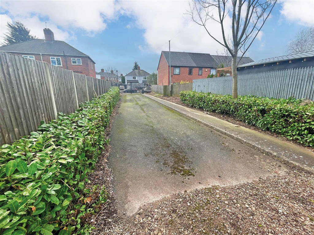 Land to the rear of Showell Court, Fourth Avenue, WOLVERHAMPTON, West Midlands, WV10 9NN