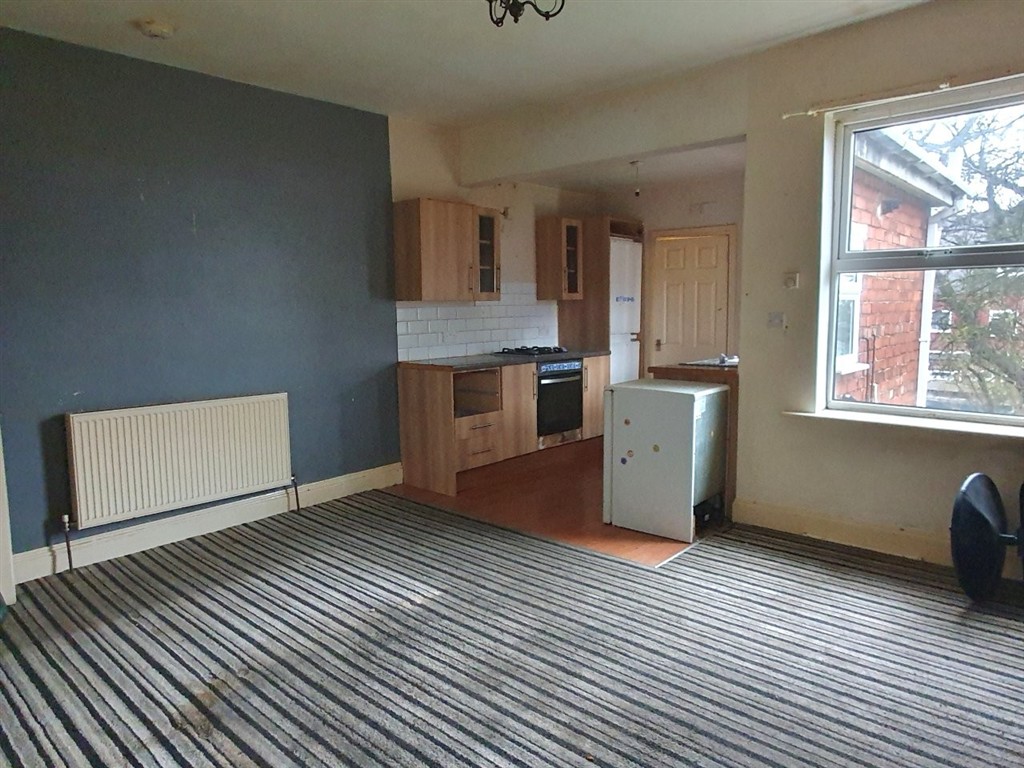 Flat 2, 35, Gardens Lane, DONCASTER, South Yorkshire, DN12 3JX