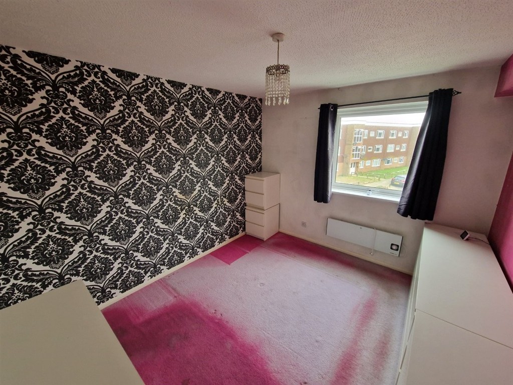 Flat 14, 3, Balcombe Road, PEACEHAVEN, East Sussex, BN10 7QF