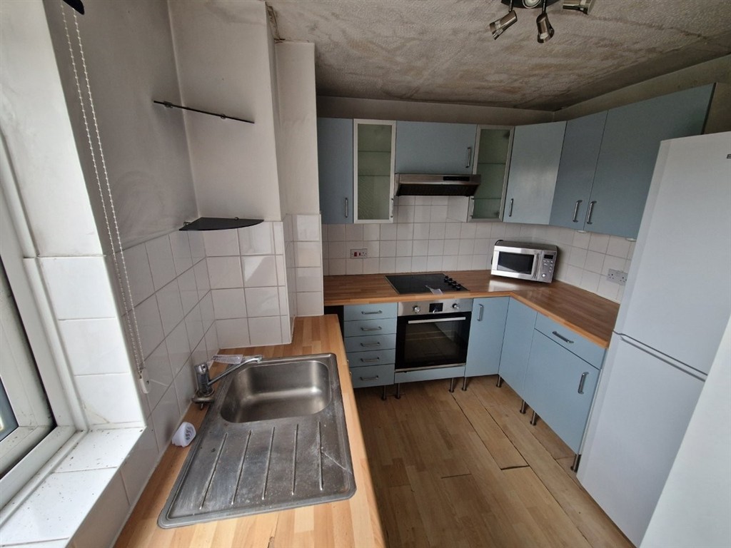 Flat 14, 3, Balcombe Road, PEACEHAVEN, East Sussex, BN10 7QF