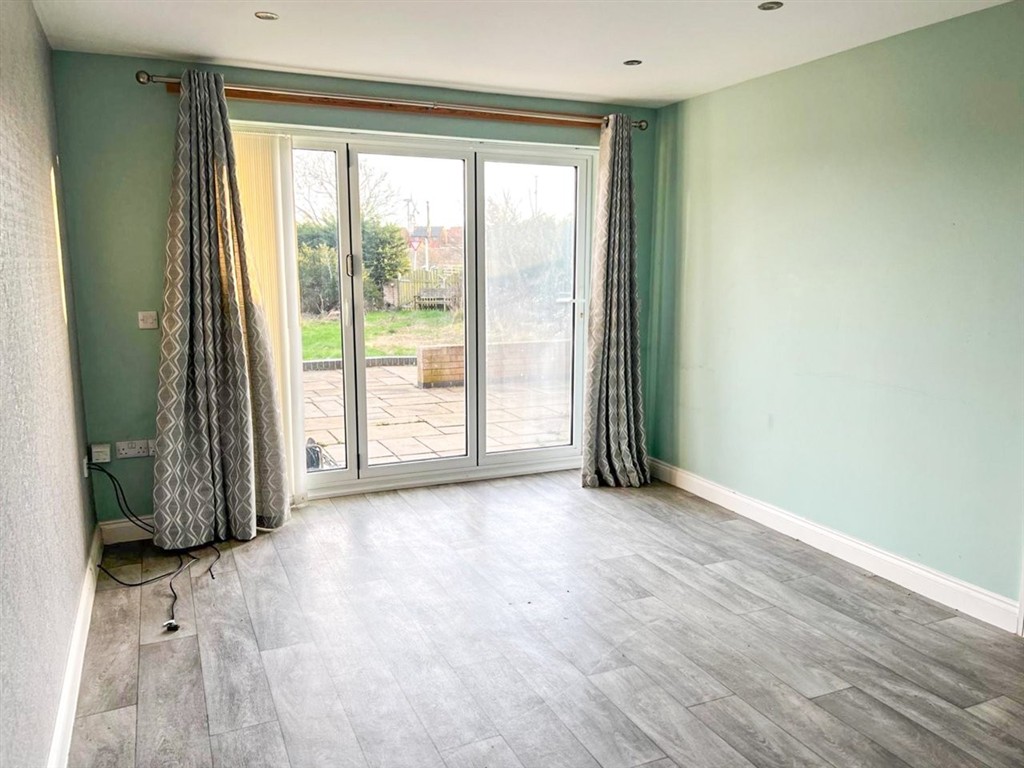 1, First Row, MORPETH, Northumberland, NE61 5HD