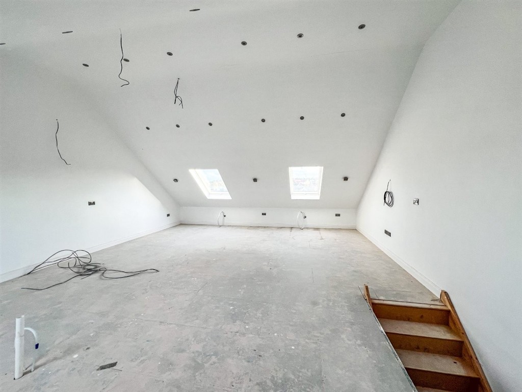 1, First Row, MORPETH, Northumberland, NE61 5HD