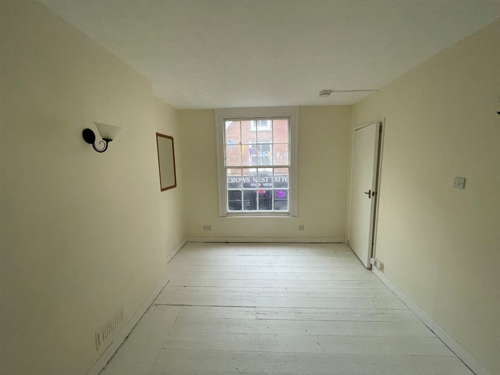 11b, George Street, HASTINGS, East Sussex, TN34 3EG