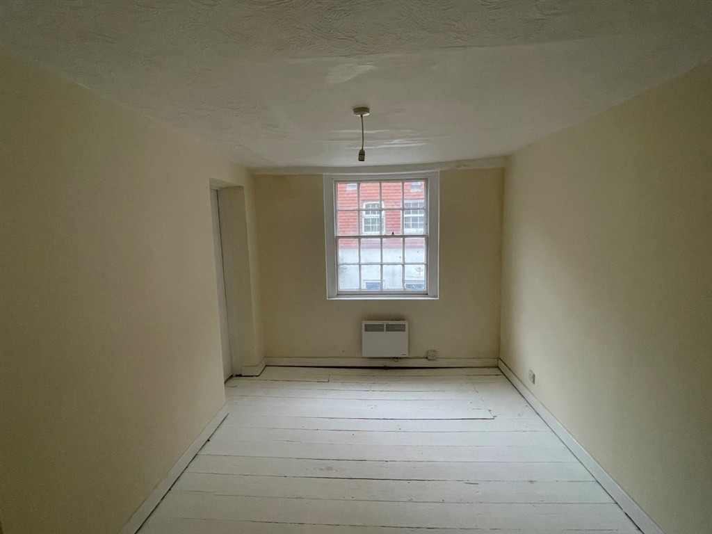 11b, George Street, HASTINGS, East Sussex, TN34 3EG