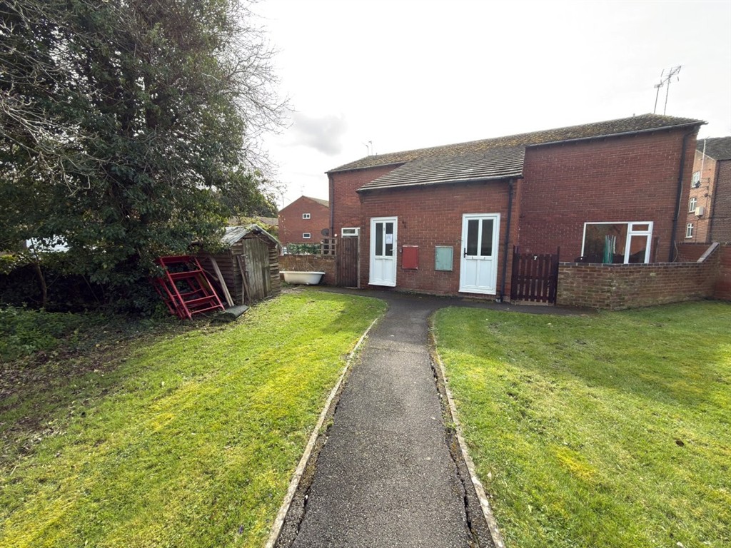 3, Fleet Way, DIDCOT, Oxfordshire, OX11 8BZ