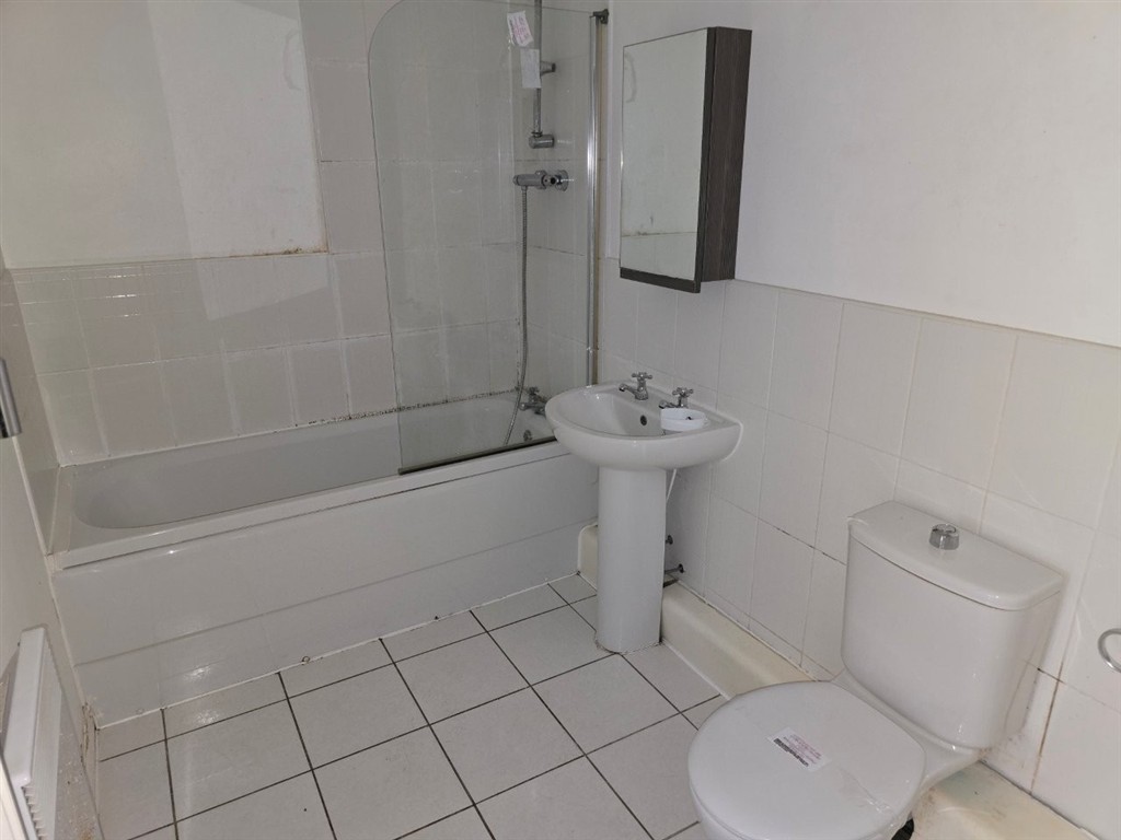 Apartment 3, 14, Kilmaine Avenue, MANCHESTER, Lancashire, M9 7FN