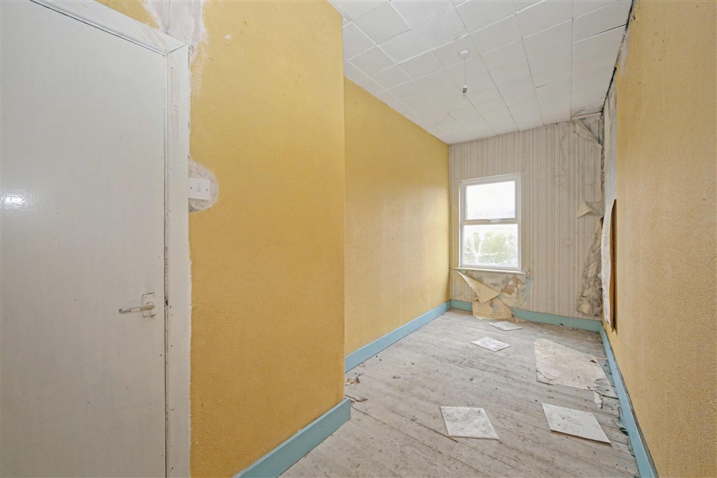 52, Victoria Road, WIGAN, Lancashire, WN2 5DN