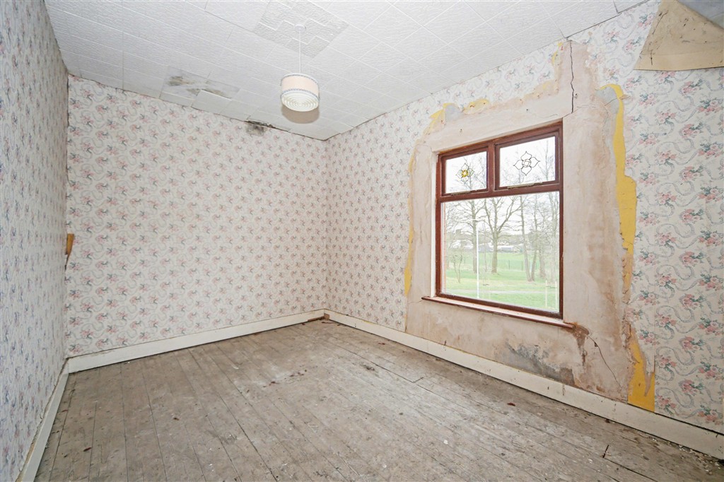 52, Victoria Road, WIGAN, Lancashire, WN2 5DN