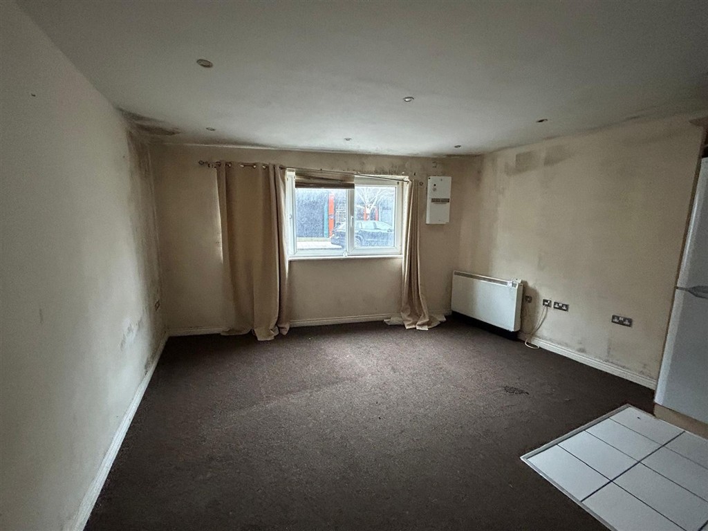 Flat 1, Lapidge House, 5, Coombe Road, KINGSTON UPON THAMES, Surrey, KT2 7AB
