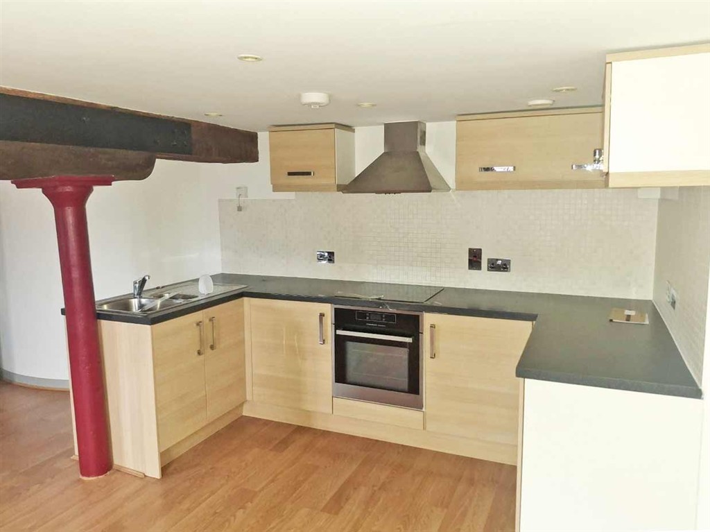 Flat 2, Biddle & Shipton Warehouse, The Docks, GLOUCESTER, Gloucestershire, GL1 2BY