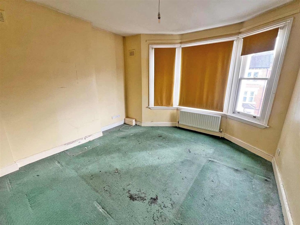 Flat C, 30, Buckley Road, KILBURN, London, NW6 7NA
