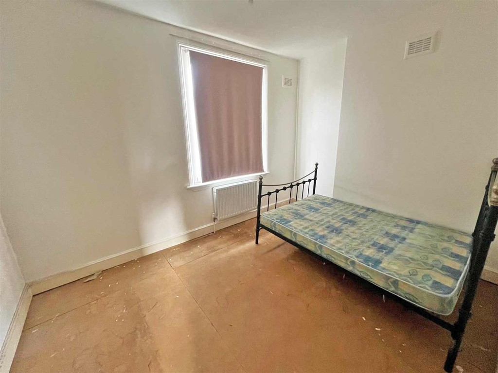 Flat C, 30, Buckley Road, KILBURN, London, NW6 7NA