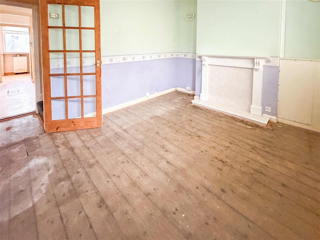 38, Hugh Street, CASTLEFORD, West Yorkshire, WF10 4DS