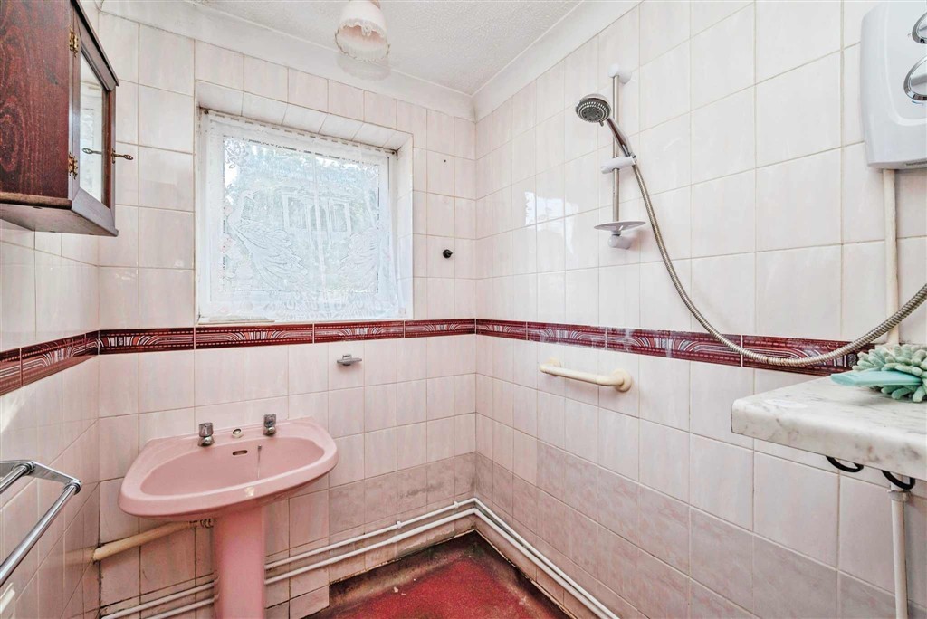 28, Bluebell Road, NORTH WALSHAM, Norfolk, NR28 9ET