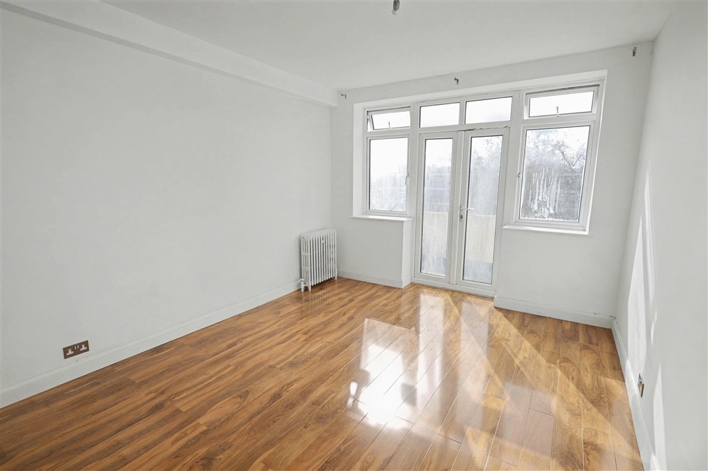 130 Wellesley Court, Maida Vale, London, W9 1RN