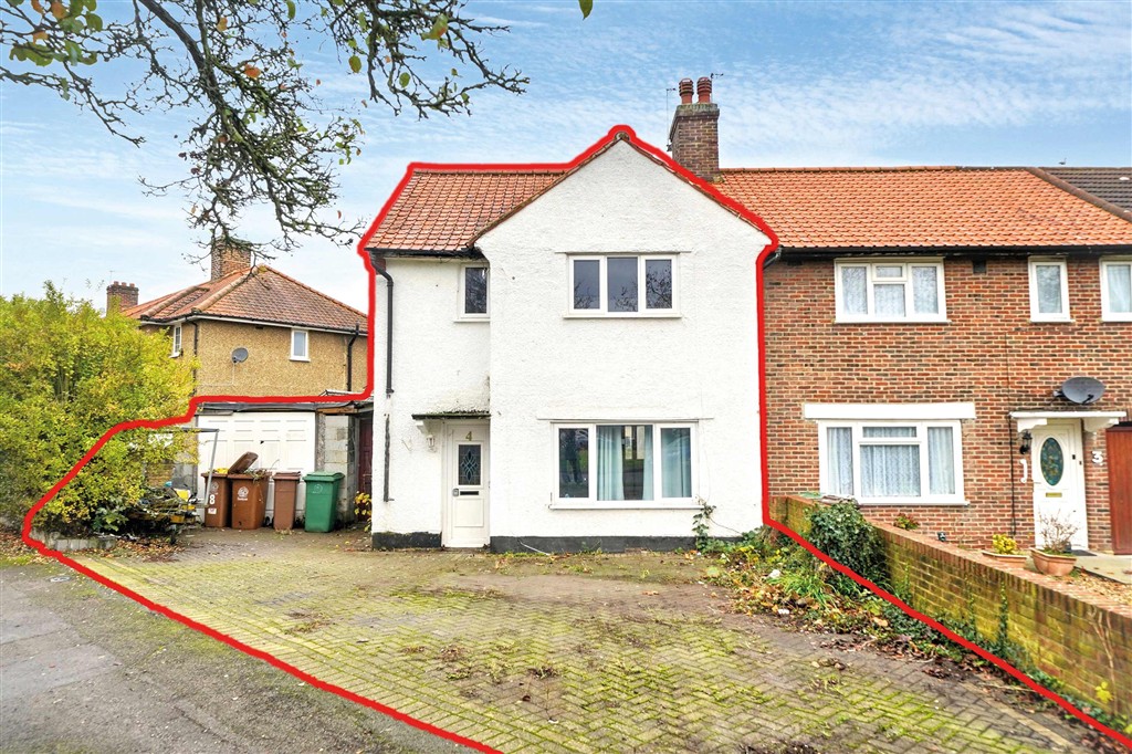 4, Dingwall Road, CARSHALTON, Surrey, SM5 4LY