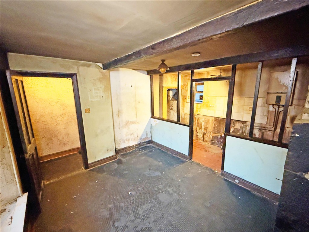 10, Miry Lane, HOLMFIRTH, West Yorkshire, HD9 7RY