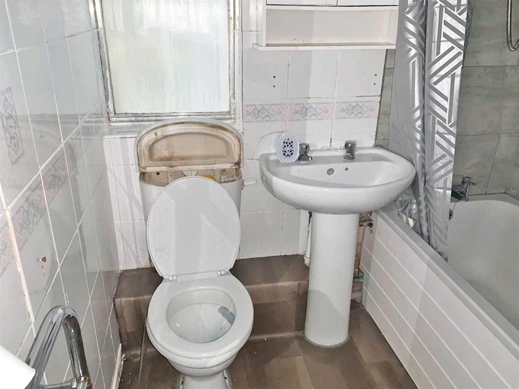 Flat 10, Elizabeth Wheeler House, 19, The Mall, BROMLEY, Kent, BR1 1TT