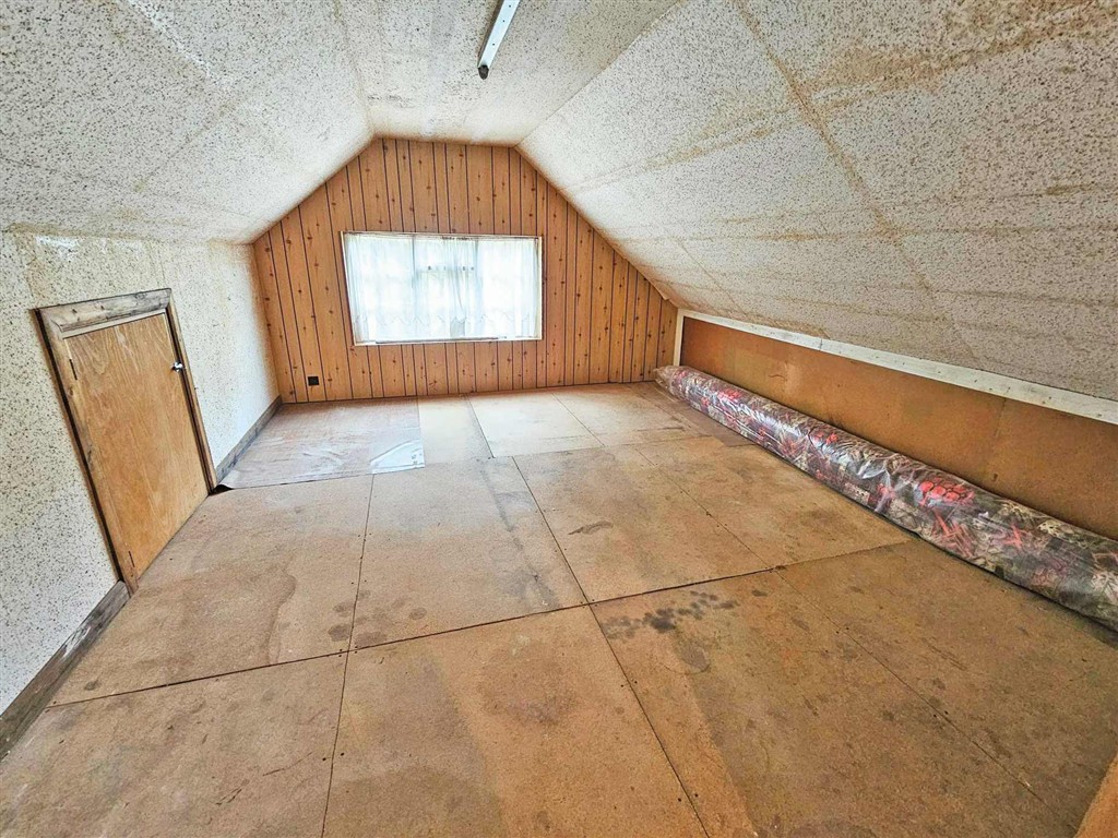 Luckystone, Carters Clay Road, ROMSEY, Hampshire, SO51 0GL