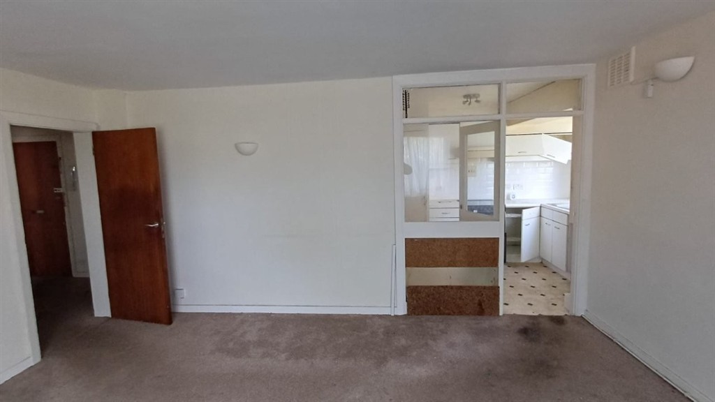 Flat F, Heather Court, 150, Leigham Court Road, LONDON, London, SW16 2RJ