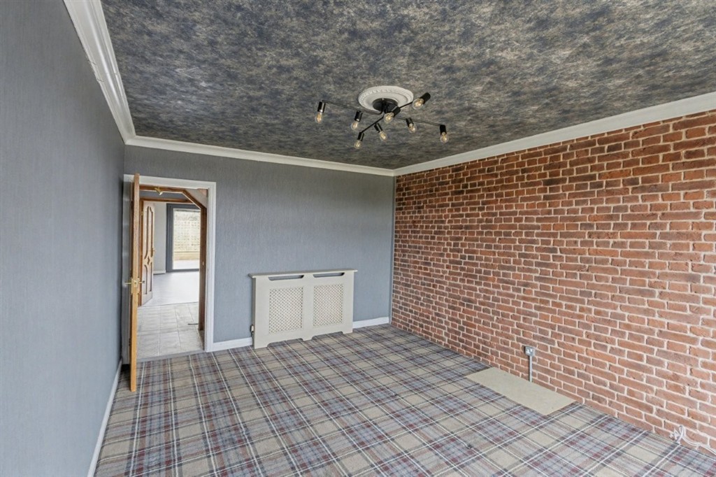 Firsland, Preston New Road, BLACKBURN, Lancashire, BB2 7PU