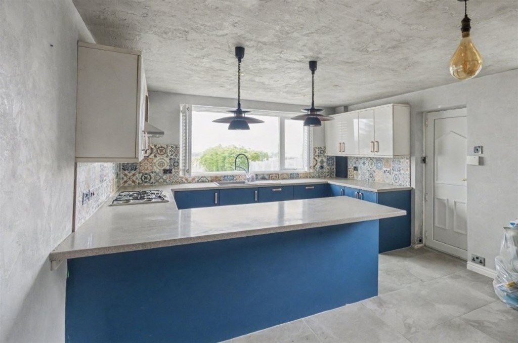 Firsland, Preston New Road, BLACKBURN, Lancashire, BB2 7PU