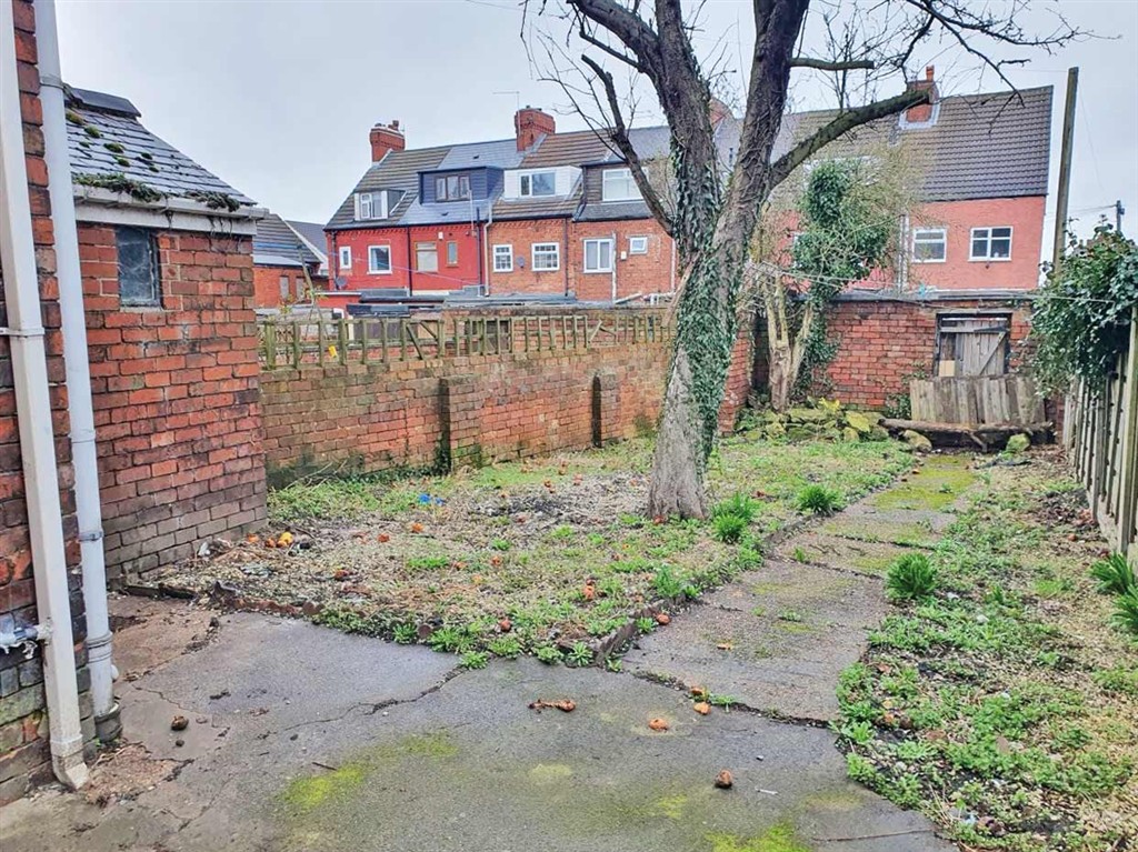 Flat 2, 35, Gardens Lane, DONCASTER, South Yorkshire, DN12 3JX