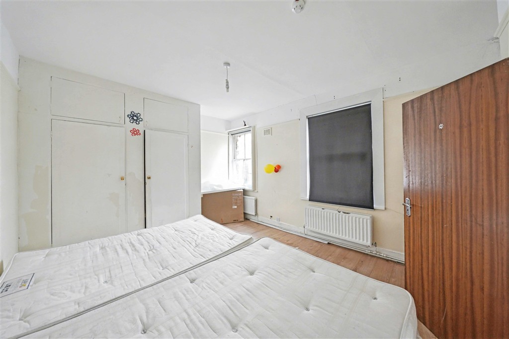 Flat D, 28, Hibernia Road, HOUNSLOW, Middlesex, TW3 3RY