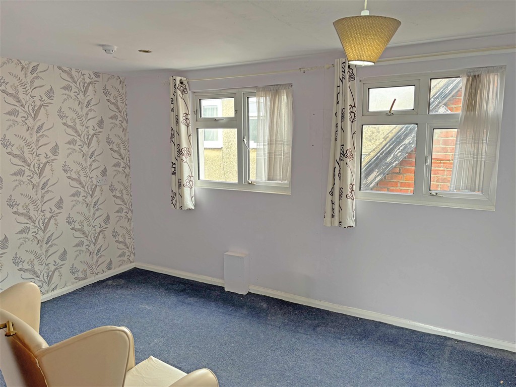 Bliss House, 23, Cobham Road, WESTCLIFF-ON-SEA, Essex, SS0 8EG